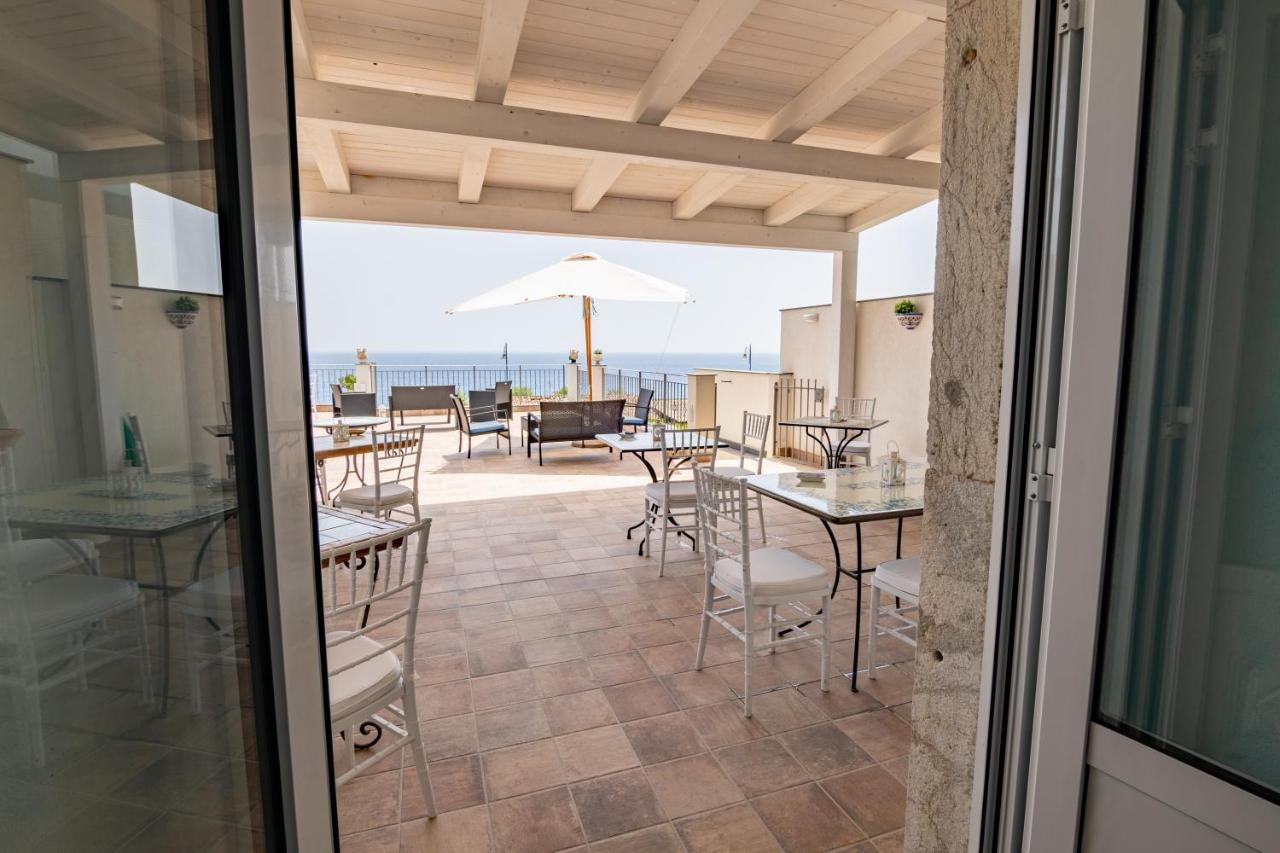 B&B Ottocento Sul Mare Ницца ди Сицилия Экстерьер фото