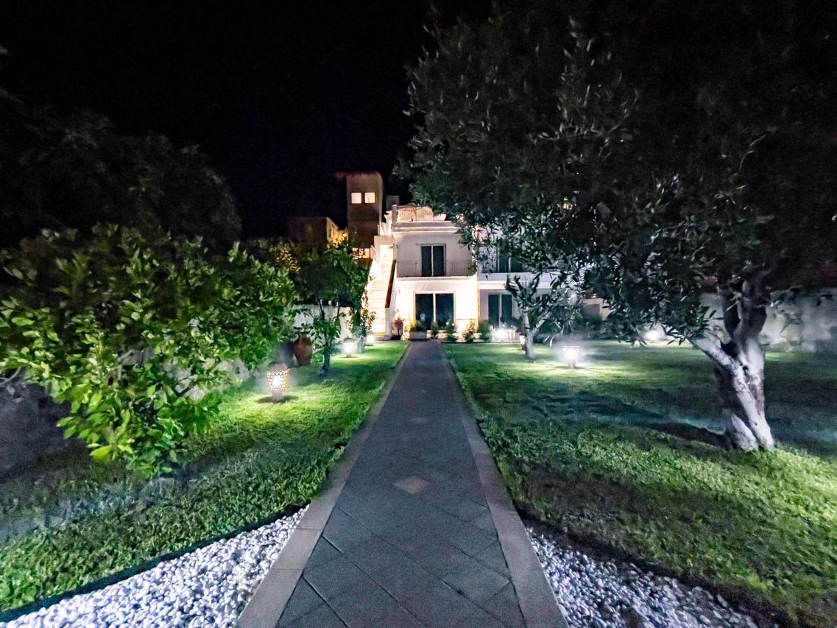 B&B Ottocento Sul Mare Ницца ди Сицилия Экстерьер фото