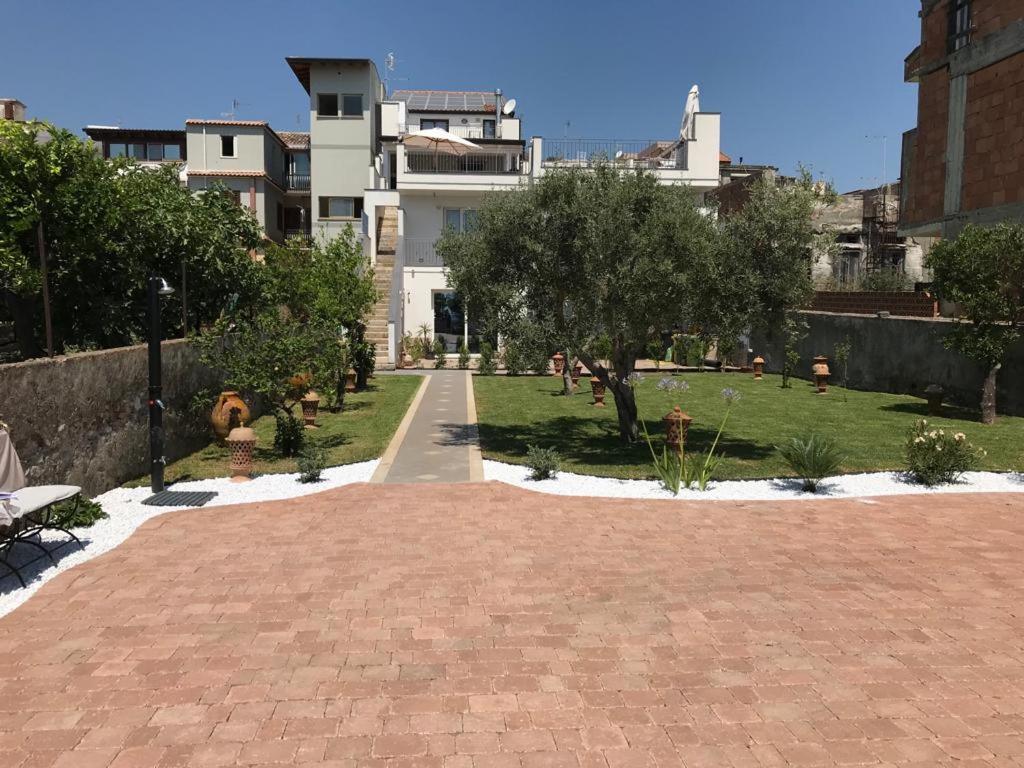 B&B Ottocento Sul Mare Ницца ди Сицилия Экстерьер фото