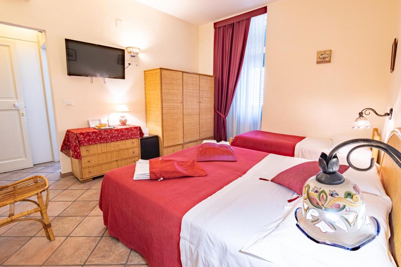 B&B Ottocento Sul Mare Ницца ди Сицилия Экстерьер фото
